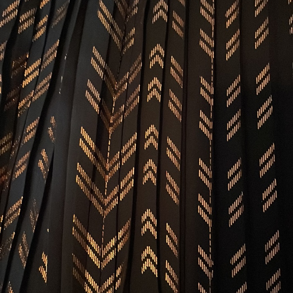 Womens Metallic Chevron Skirt NWT - Picture 3 of 6